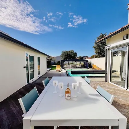 Grande Villa Lumineuse 10 Pers, Calme & Nature Villa La Tremblade