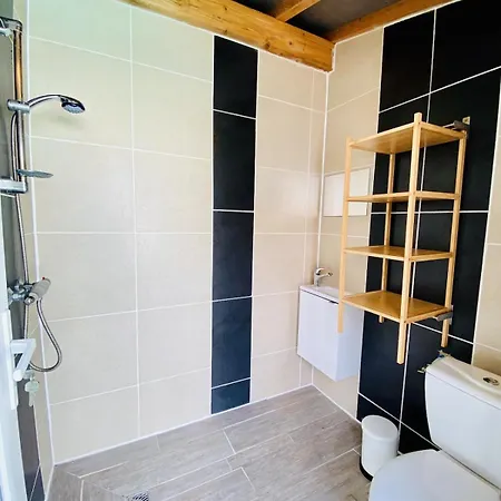 Grande Villa Lumineuse 10 Pers, Calme & Nature Villa *
