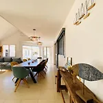 Villa Villa Pour 10, Entre Plages Et Villages De Pecheur *