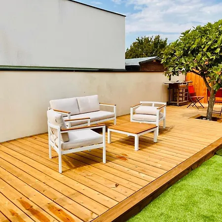 Design Lumineuse, Grands Espaces, 10 Pers La Tremblade